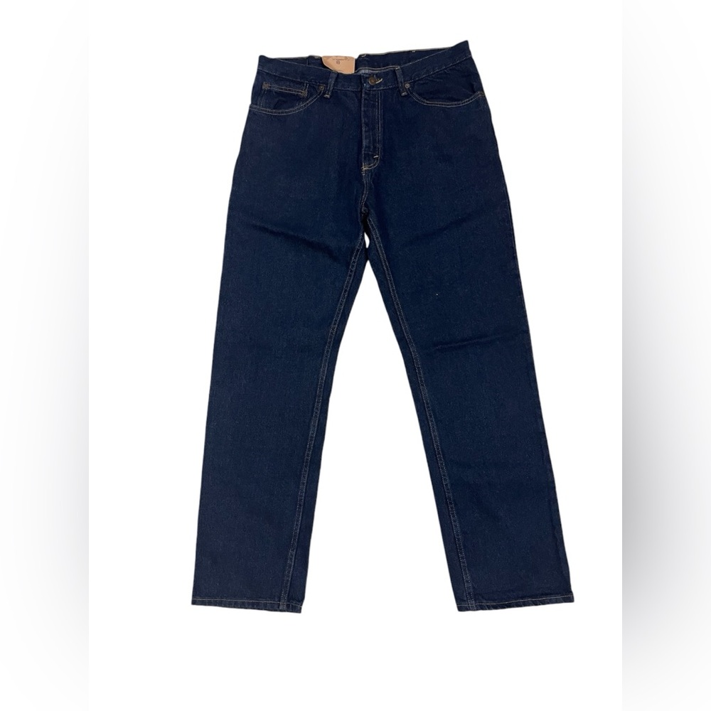 MAGELLAN brand men’s jeans. Size 36X32. NWT. Classic fit.